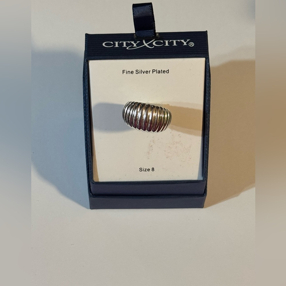City X City Size 8 Women’s Fine Silver Plated Ring NWT